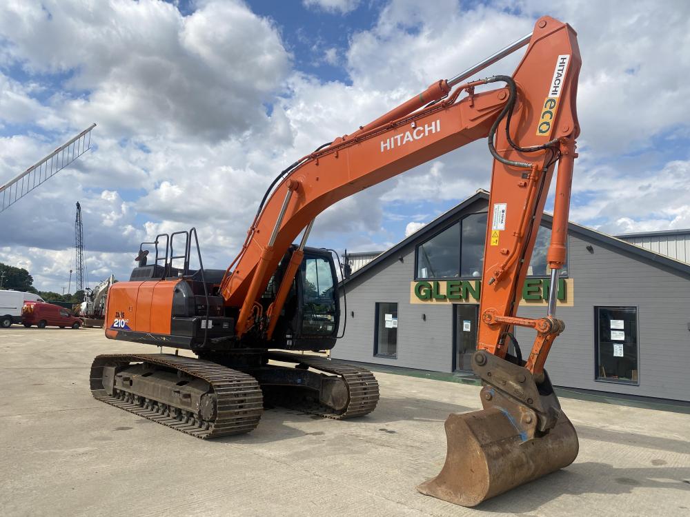 Hitachi ZX210LC-6 - Gleneden