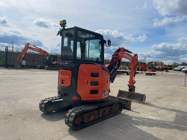 小物 eh Hitachi zx33u - Gleneden