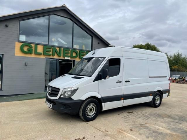 Mercedes Benz sprinter
