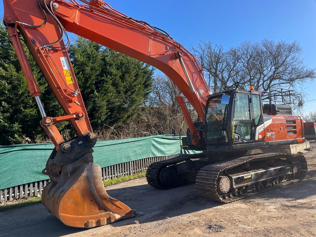 HITACHI ZX350LC-7 - Gleneden
