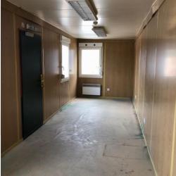 OFFICE UNIT 32 X 8