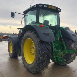 JOHN DEERE 6195R