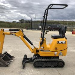 JCB 8008