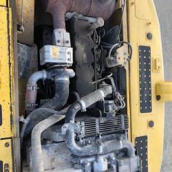 KOMATSU PC210LC-8