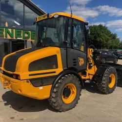 JCB 407