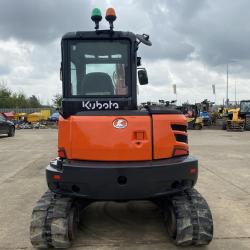 KUBOTA KX057-4