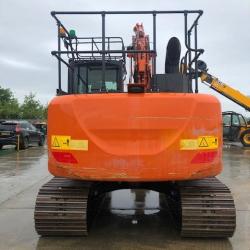 HITACHI ZX130LC-6