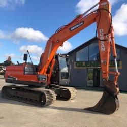 DOOSAN DX140LC