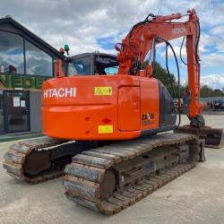 HITACHI ZX135US WITH BLADE