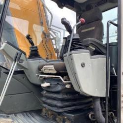 LIEBHERR R922LC