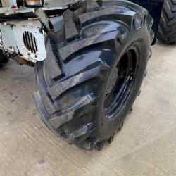 THWAITES 6 TON SWIVEL