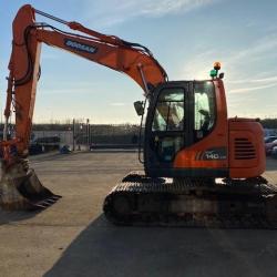 DOOSAN DX140LCR-3