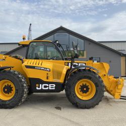 JCB 560-80 AGRI SUPER
