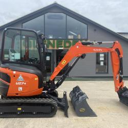 Kubota U27-4