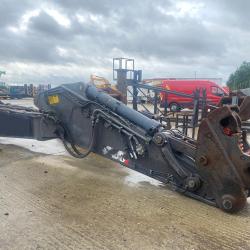 Volvo EC460CL Material handler / demolition excavator