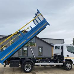 Mitsubishi Fuso Canter Eco Hybrid 7C15 Auto