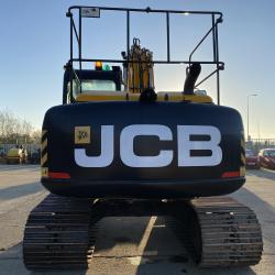 JCB JS131 PLUS