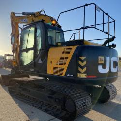JCB JS131 PLUS