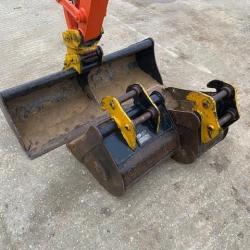 KUBOTA U27-4