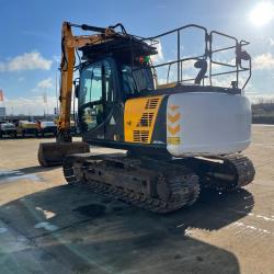 JCB JS130lc+