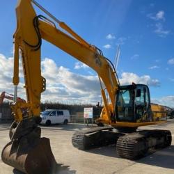 JCB 220LC