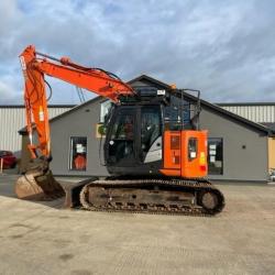Hitachi ZX135US-6