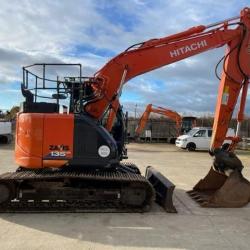 Hitachi ZX135US-6