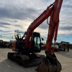 Hitachi ZX135US-6