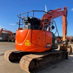Hitachi ZX135US-6