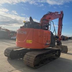 Hitachi ZX135US-6