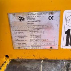 JCB JS220LC