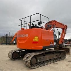 Hitachi Hitachi ZX225USRLC-6