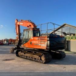 Doosan DX225LC