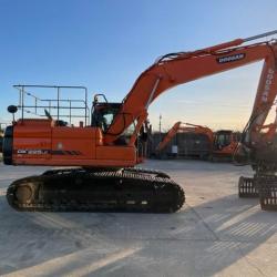 Doosan DX225LC