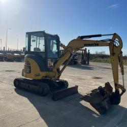 KOMATSU PC27MR
