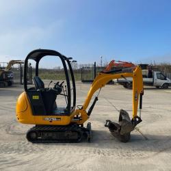 JCB 8018
