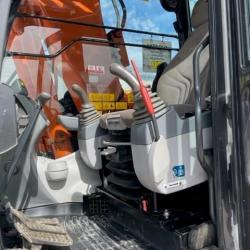 Hitachi zx135-5