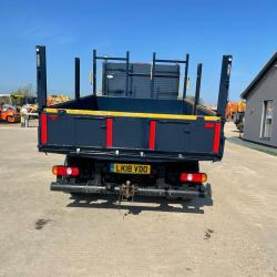 Mitsubishi Fuso canter