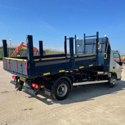 Mitsubishi Fuso canter