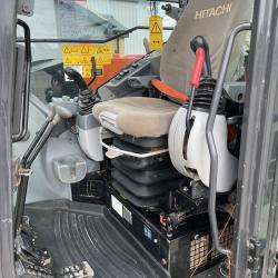 Hitachi ZX85