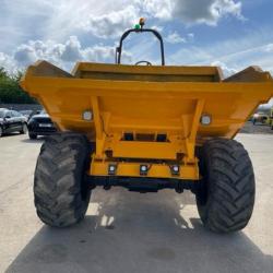 Thwaites 9ton Straight skip