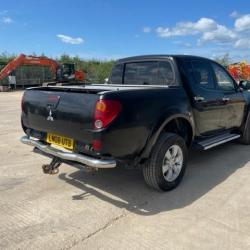 Mitsubishi Warrior L200