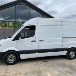 Mercedes Benz sprinter