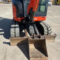 KUBOTA U27-4