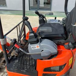 KUBOTA U17-3