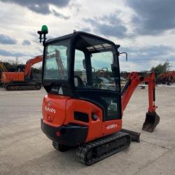 KUBOTA KX015-4