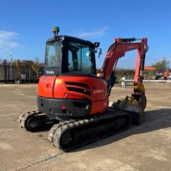 KUBOTA U48-4