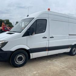 MERCEDES-BENZ SPRINTER 313 Cdi MWB