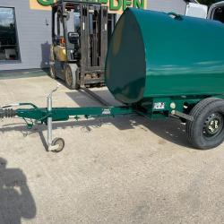 IBC TOWABLE BOWSER 950Litres