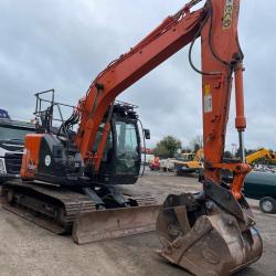 HITACHI ZX135US-6